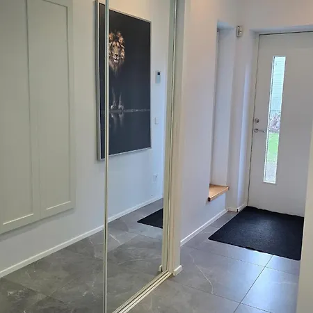 بيت للعطل Eraldi Maja, Hoov, Rand Laehedal